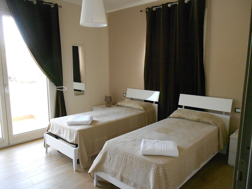 Bosco Sea Apartments ซานเลโอเน ภายนอก รูปภาพ