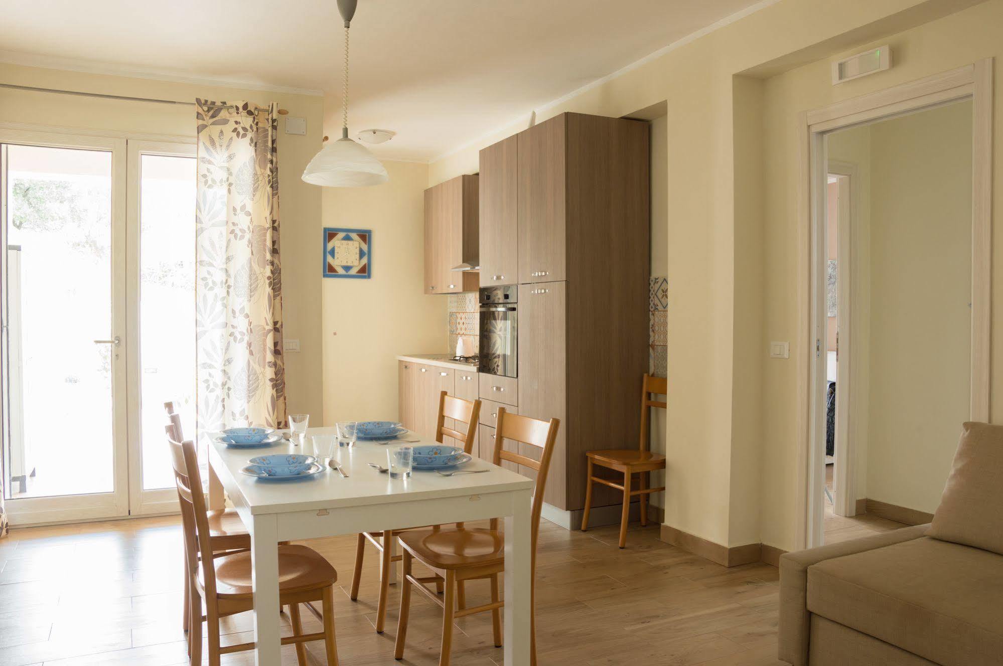 Bosco Sea Apartments ซานเลโอเน ภายนอก รูปภาพ