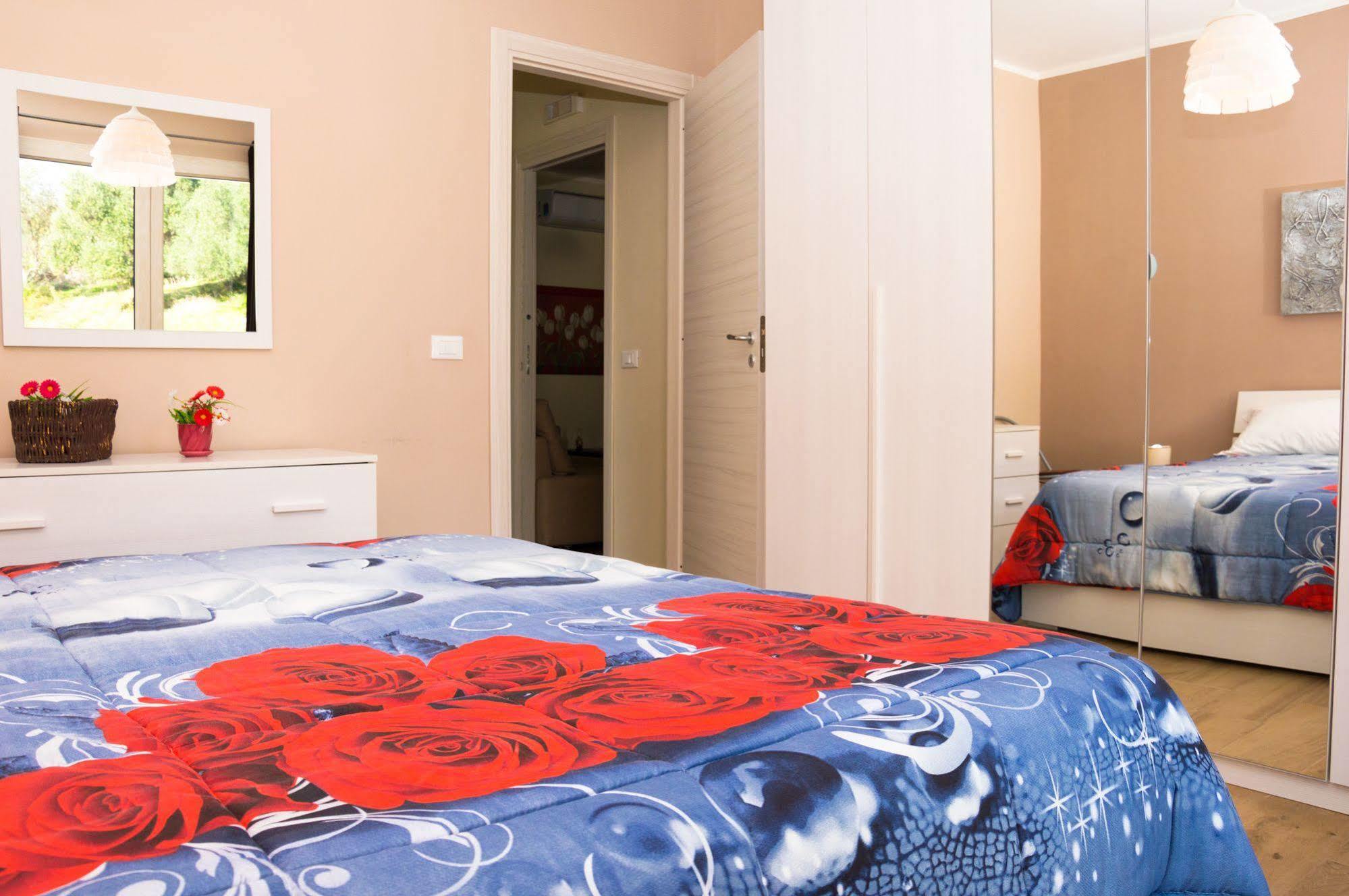 Bosco Sea Apartments ซานเลโอเน ภายนอก รูปภาพ
